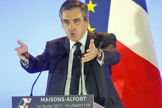 Εδώλια στον δρόμο προς την κάλπη