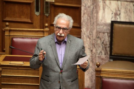 Καταργεί την αναχρονιστική «διαγωγή» ο Γαβρόγλου