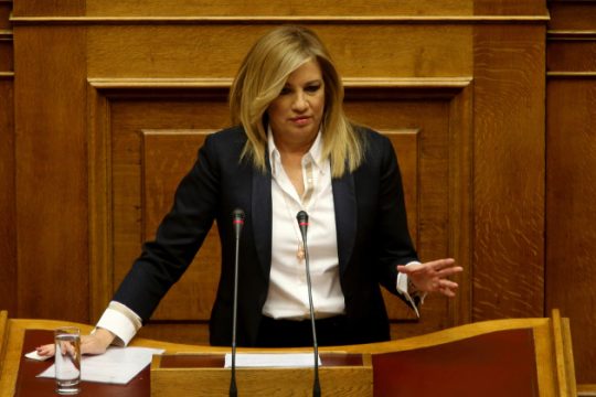 «Επρεπε να έχουν φύγει»