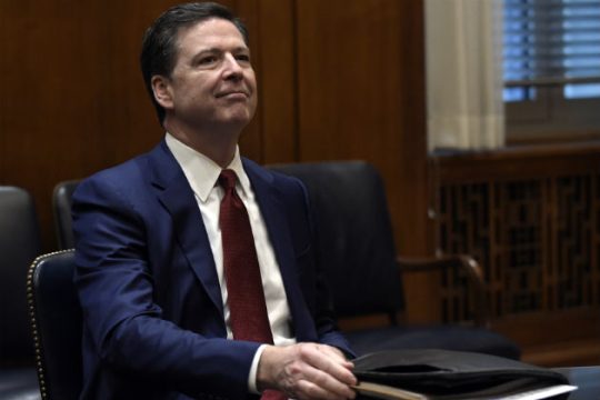 Το FBI «αδειάζει» τον Τραμπ για τις κατηγορίες εναντίον Ομπάμα