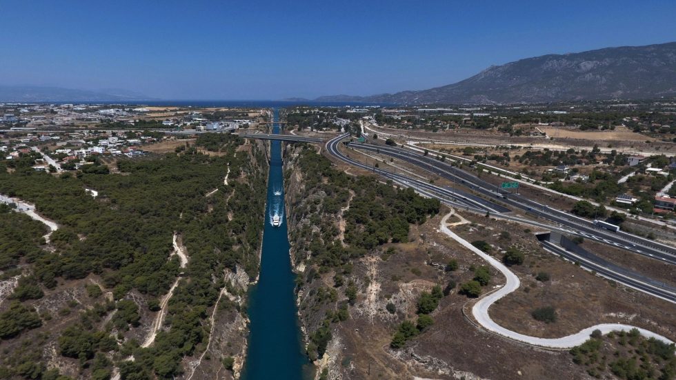 Νεκρός στη διώρυγα της Κορίνθου