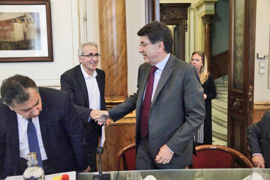 Πάει για παράταση η ισχύς της ΕΓΣΕΕ