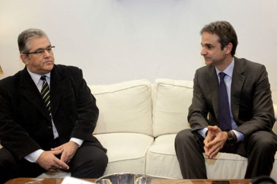 Αντιδράσεις για το άρθρο του πρωθυπουργού στην «Εφ.Συν.»