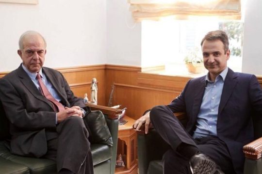 Ραντεβού σε «ουδέτερο» έδαφος με τον δήμαρχο Ηρακλείου