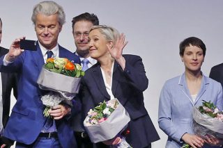 Αναπτερώθηκαν οι ελπίδες των Γάλλων για ένα… Βατερλό της Λεπέν