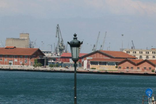 Τρεις μνηστήρες για το πλειοψηφικό πακέτο του ΟΛΘ