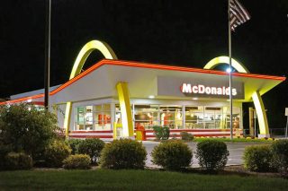 Τα χρυσά ακίνητα των McDonald’s