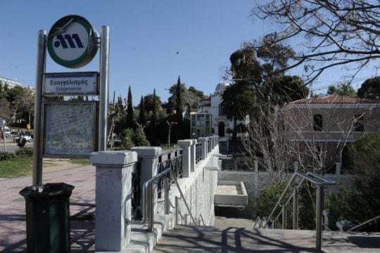 Χωρίς μετρό, ηλεκτρικό και τραμ η Αθήνα