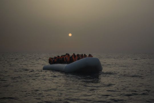 Κανείς δεν ακούει τις εκκλήσεις για μετεγκατάσταση προσφύγων