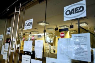 Επιταγές επανένταξης για 10.000 ανέργους