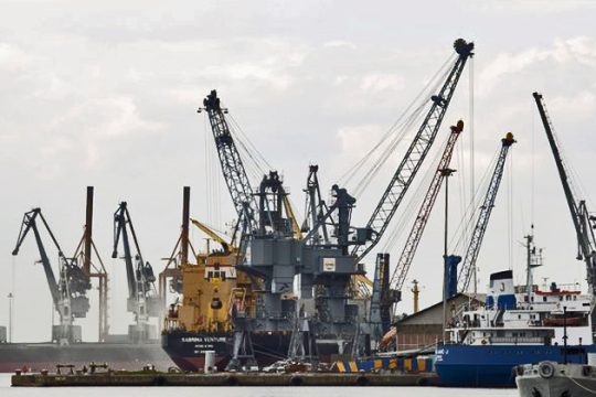 Τρεις «μνηστήρες» για τον ΟΛΘ