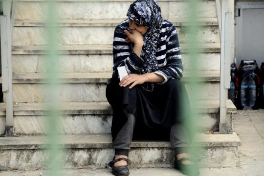 Μείωση θέσεων μέσω συγκατοίκησης