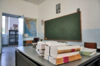 Καθηγητές… πασπαρτού