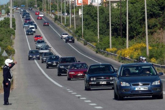 Πλειοδοσία υποκρισίας ή εθελοτυφλία;