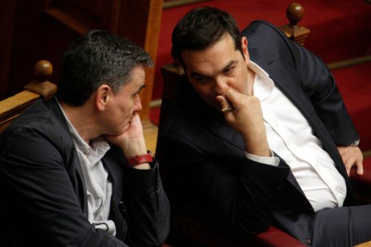 Eurogroup με το βλέμμα στον Απρίλιο