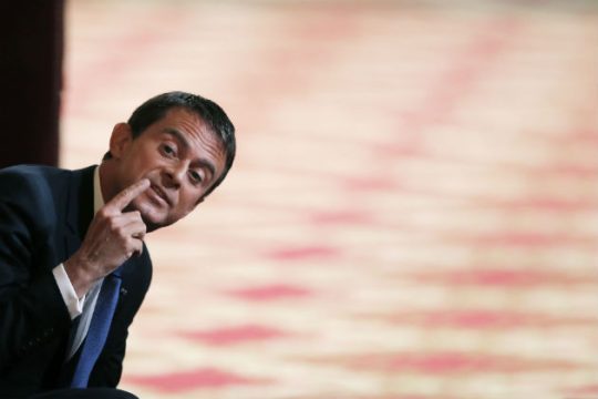 Το Βαλς της προδοσίας