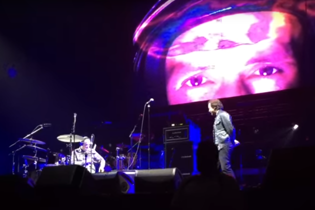 Eddie Vedder και Jack Irons «εκτελούν» Pink Floyd