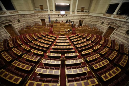 Εξηγήσεις μετά τις επικρίσεις