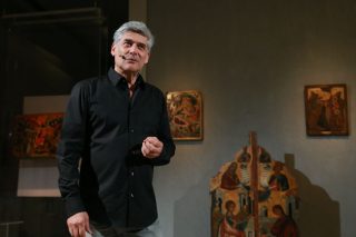 «Ο Ελληνας έχει φιλότιμο και αγαπάει την αληθινή ζωή»