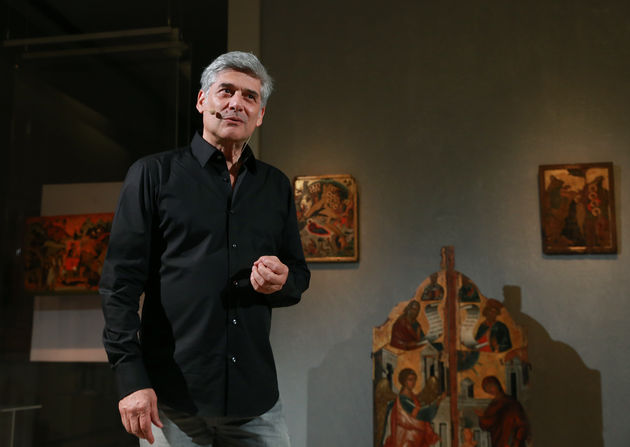 «Ο Ελληνας έχει φιλότιμο και αγαπάει την αληθινή ζωή»