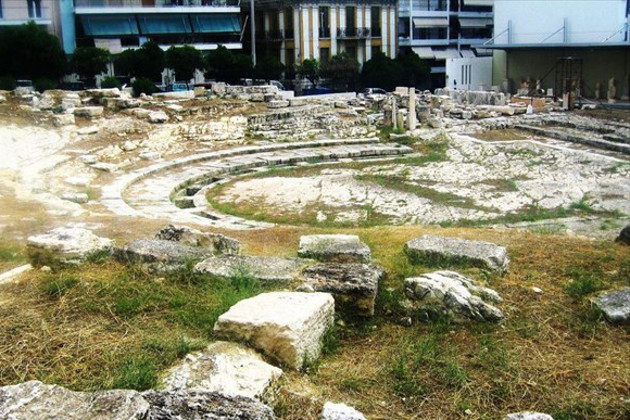 Δύο νέα έργα πολιτισμού για τον Πειραιά