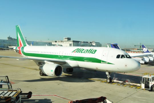 «Μαύρα σύννεφα» πάνω από την Alitalia