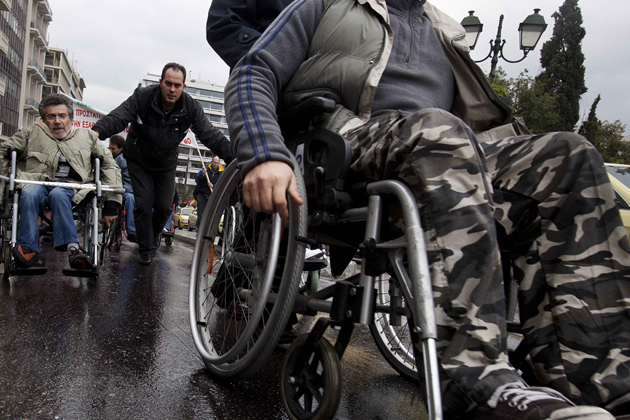 Η κοινωνία προσαρμόζεται στις ανάγκες των Ατόμων με αναπηρία