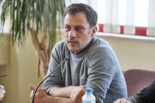«Αδειασμα» του δήμου με φωτογραφική διάταξη