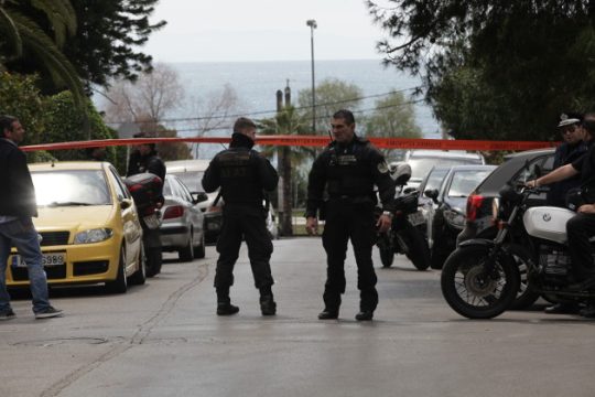 Προφυλακιστέοι οι δύο ληστές του Παλαιού Φαλήρου