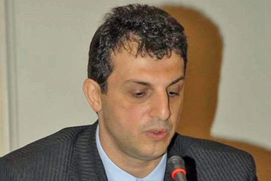Εκανε γαλάζιο φροντιστήριο