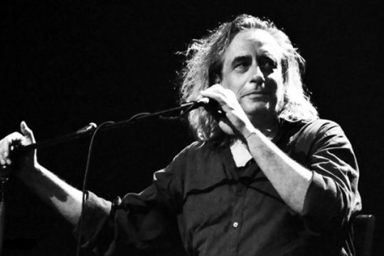 Γιάννης Αγγελάκας: Ας βγουν επιτέλους τα ποσά που εισπράξαμε όλοι μας