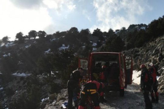 Επιτυχής η επιχείρηση διάσωσης τουρίστα στα Λευκά Όρη