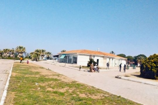 Αναμένοντας στη Μυρσίνη