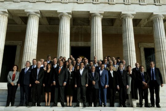 Οι νέοι και οι κυβερνητικές θέσεις