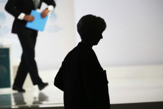 Η Λαγκάρντ απαιτεί απ’ την ευρωζώνη λεπτομέρειες για το ελληνικό χρέος
