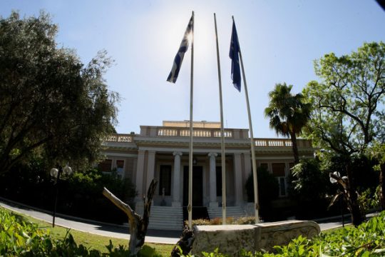 Με το βλέμμα στα αντίμετρα