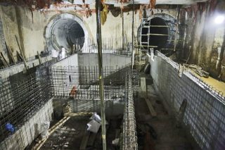 Αγώνας δρόμου με δύο… μετροπόντικες