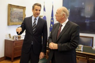Τώρα βρίσκει καλό τον Κυριάκο ο κυρ Βασίλης (ο Λεβέντης ντε)