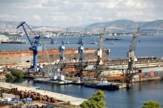 Ενεργοποιείται το σχέδιο για τα Ναυπηγεία Σκαραμαγκά