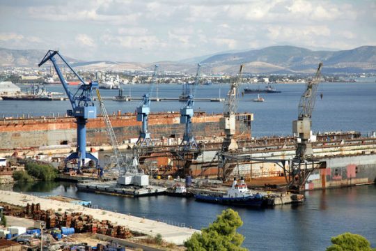 Ενεργοποιείται το σχέδιο για τα Ναυπηγεία Σκαραμαγκά