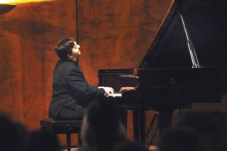 Πιανιστικό forte με Μπετόβεν και Γάλλους συνθέτες