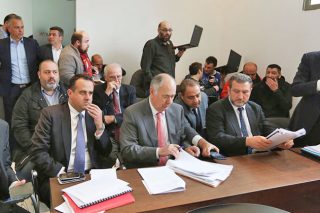 Ψάχνει… μέσω ΑΕΚ ανατροπή με Ολυμπιακό