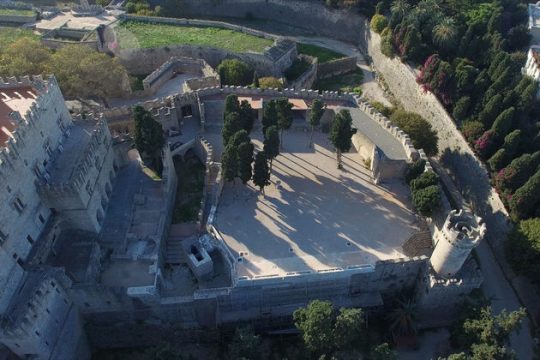 Bραβεύτηκαν Κέα και Ρόδος