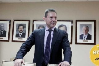Ο τραπεζίτης για όλες τις εποχές!