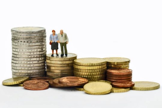 Οι πολιτικές της βίαιης απαξίωσης της κοινωνικής ασφάλισης