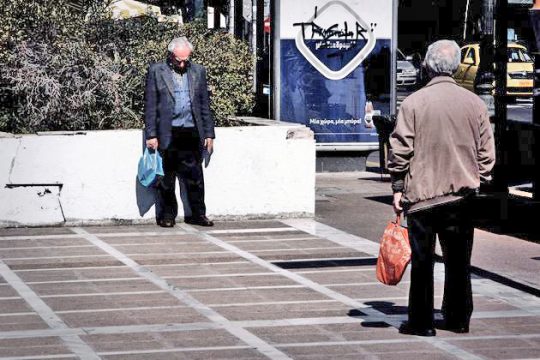 «Διπλό χτύπημα στις συντάξεις»