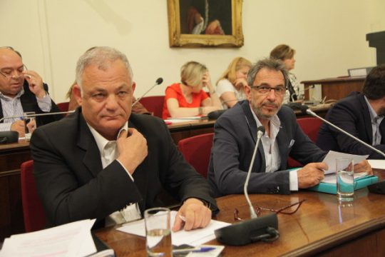 Live η συζήτηση στη Βουλή για τα οικονομικά της ΕΡΤ