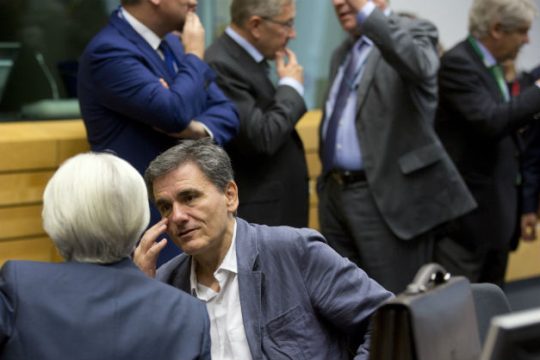 Αναζητούν συμβιβασμό για πλεονάσματα στην Ουάσιγκτον