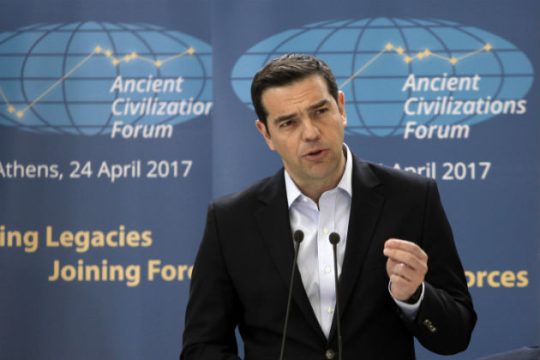 «Ύψιστη ανάγκη η συνεργασία των πολιτισμών απέναντι στο σκοτάδι»