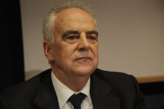 Ευστ. Τσοτσορός: «Η ανάπτυξη δεν αργεί»